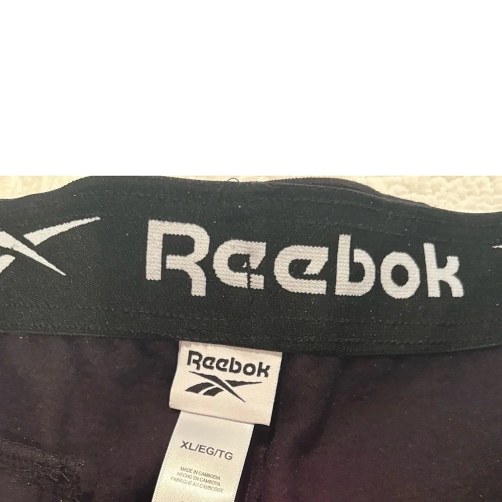 Reebok Men’s XL Tracksuit Set Black Hoodie Joggers Athletic Matching Set